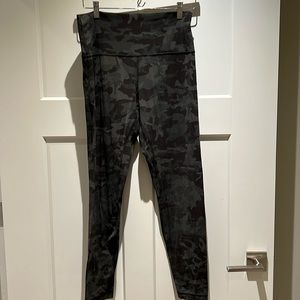 Lululemon Align 29” Incognito Camo Gator Green